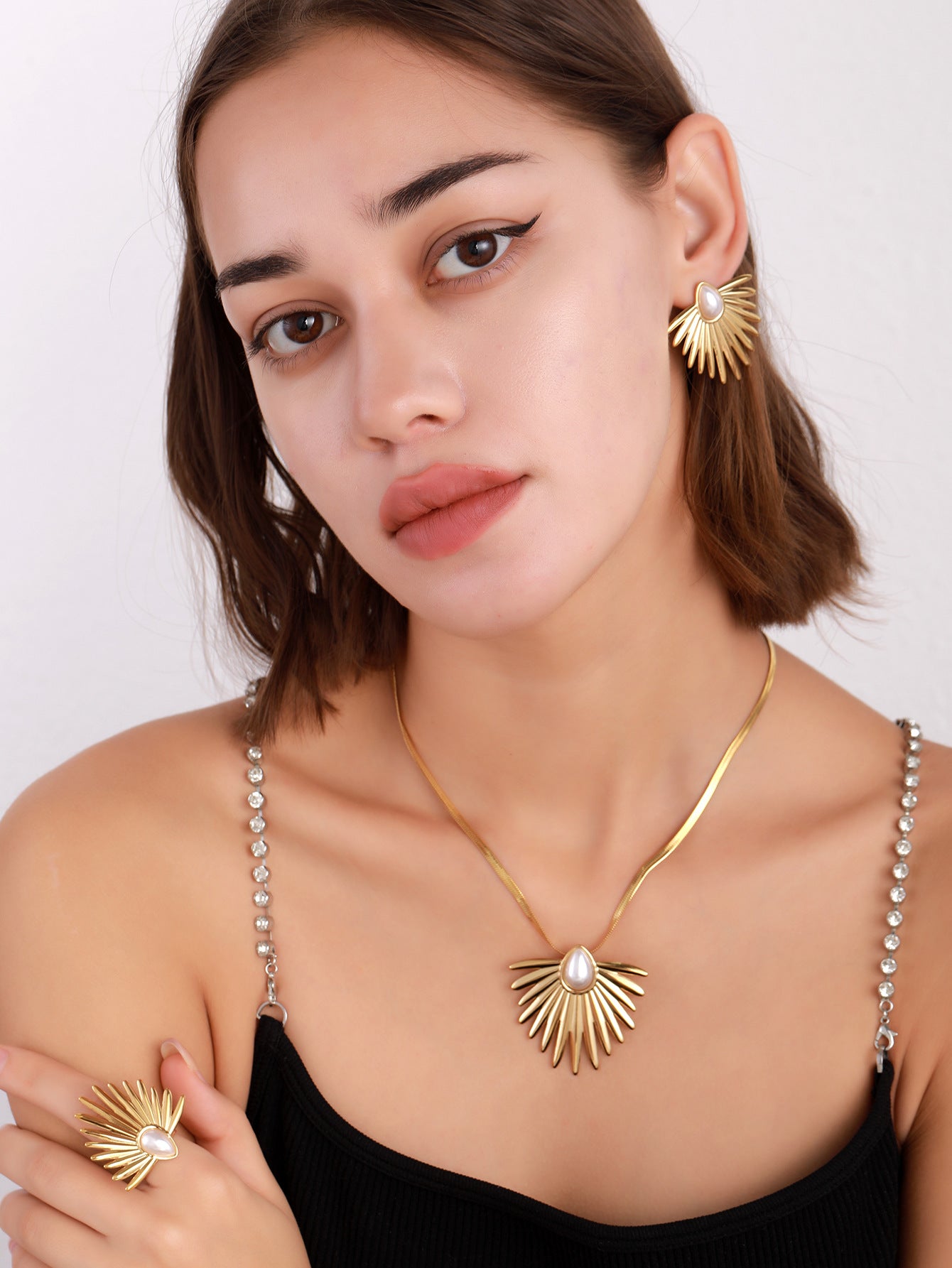 Palm Leaf - Unique and Personalized Three-piece jewelry set