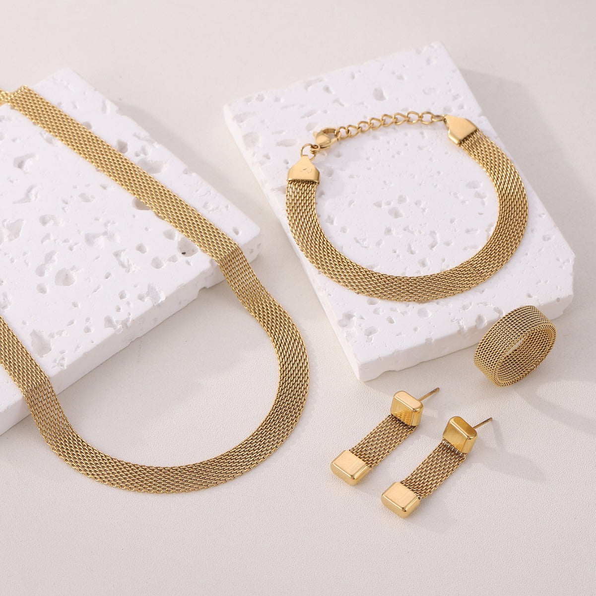 Trendy Mesh Belt,Four-piece Jewelry Set