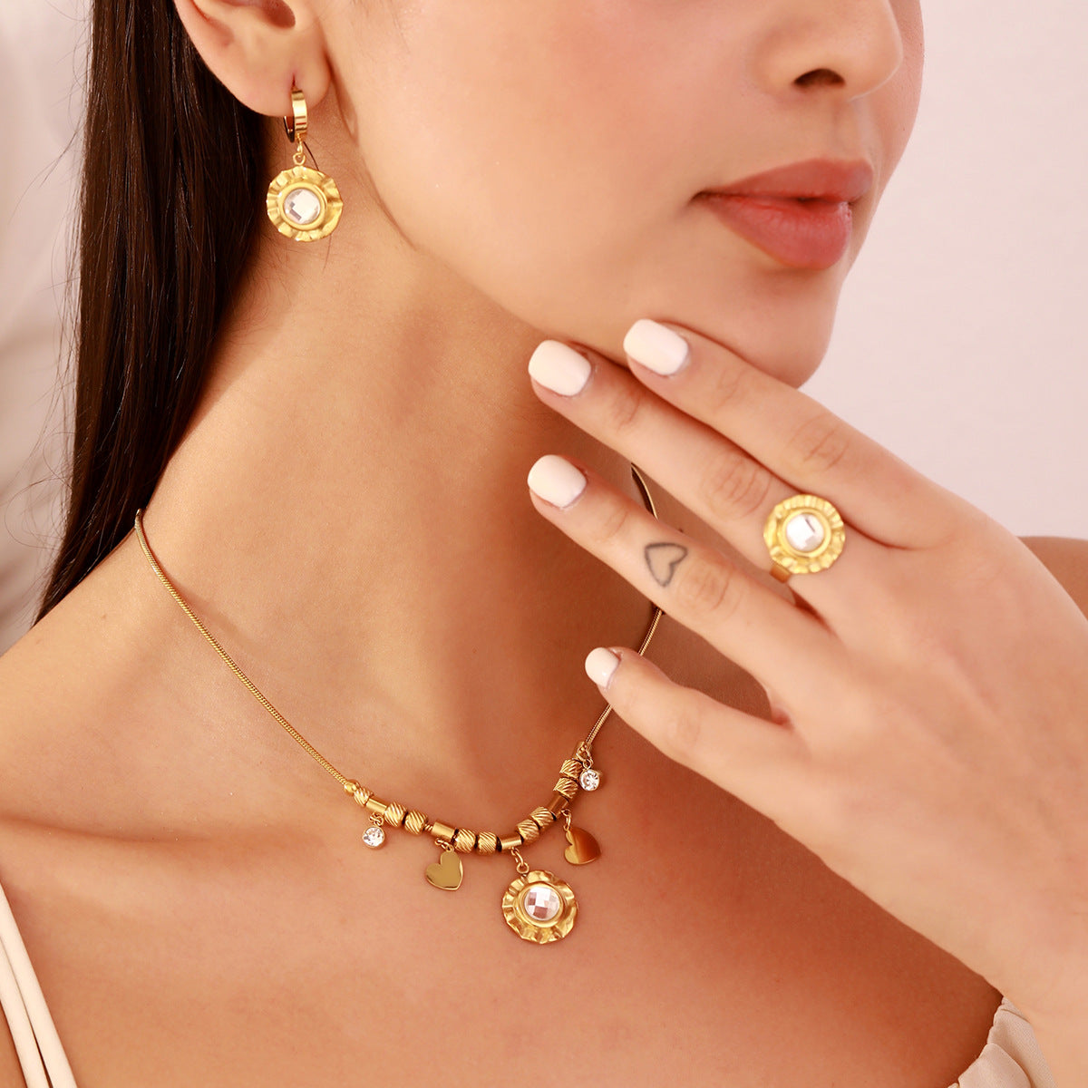 Exotic Style Heart-shaped Pendant Three-piece jewelry set