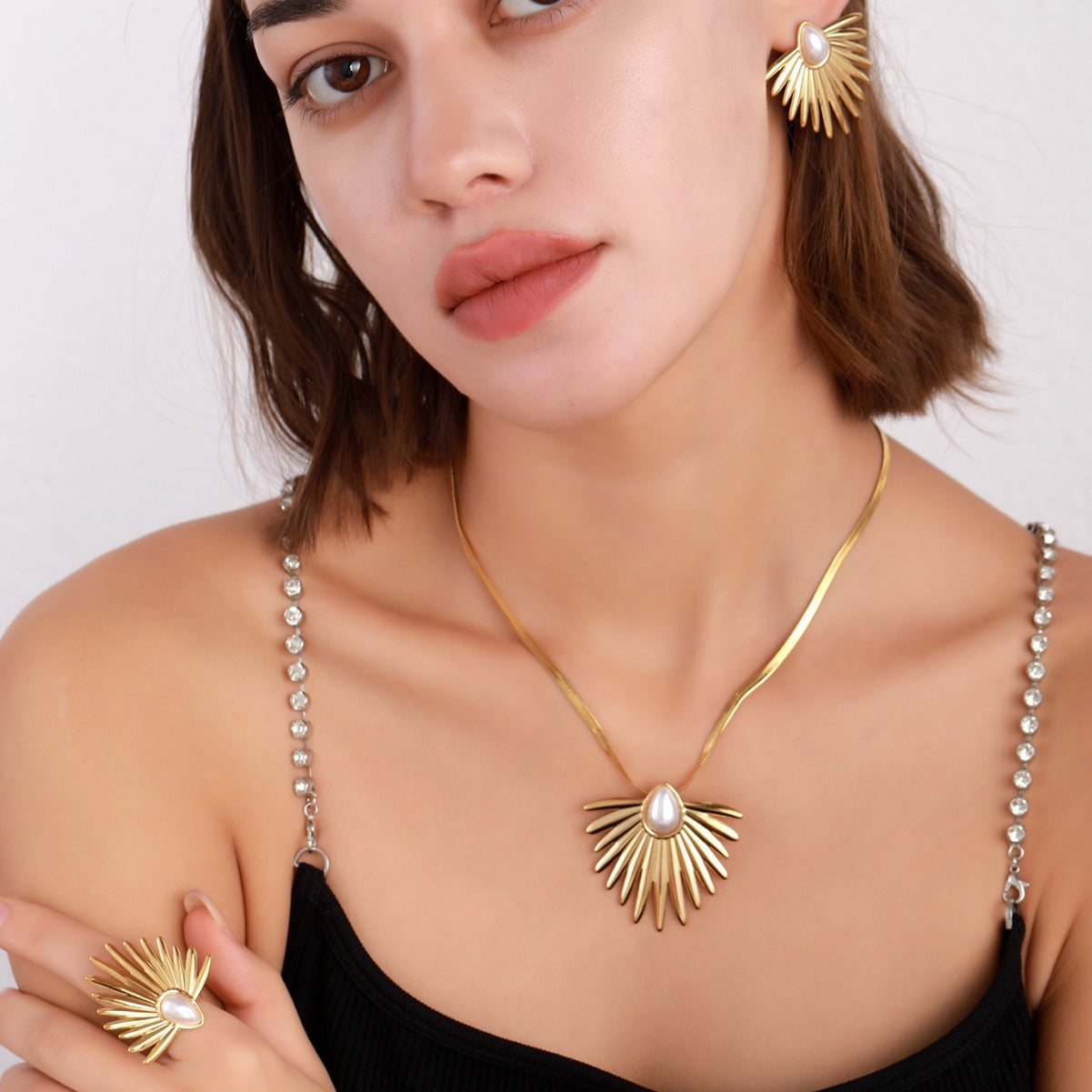 Palm Leaf - Unique and Personalized Three-piece jewelry set