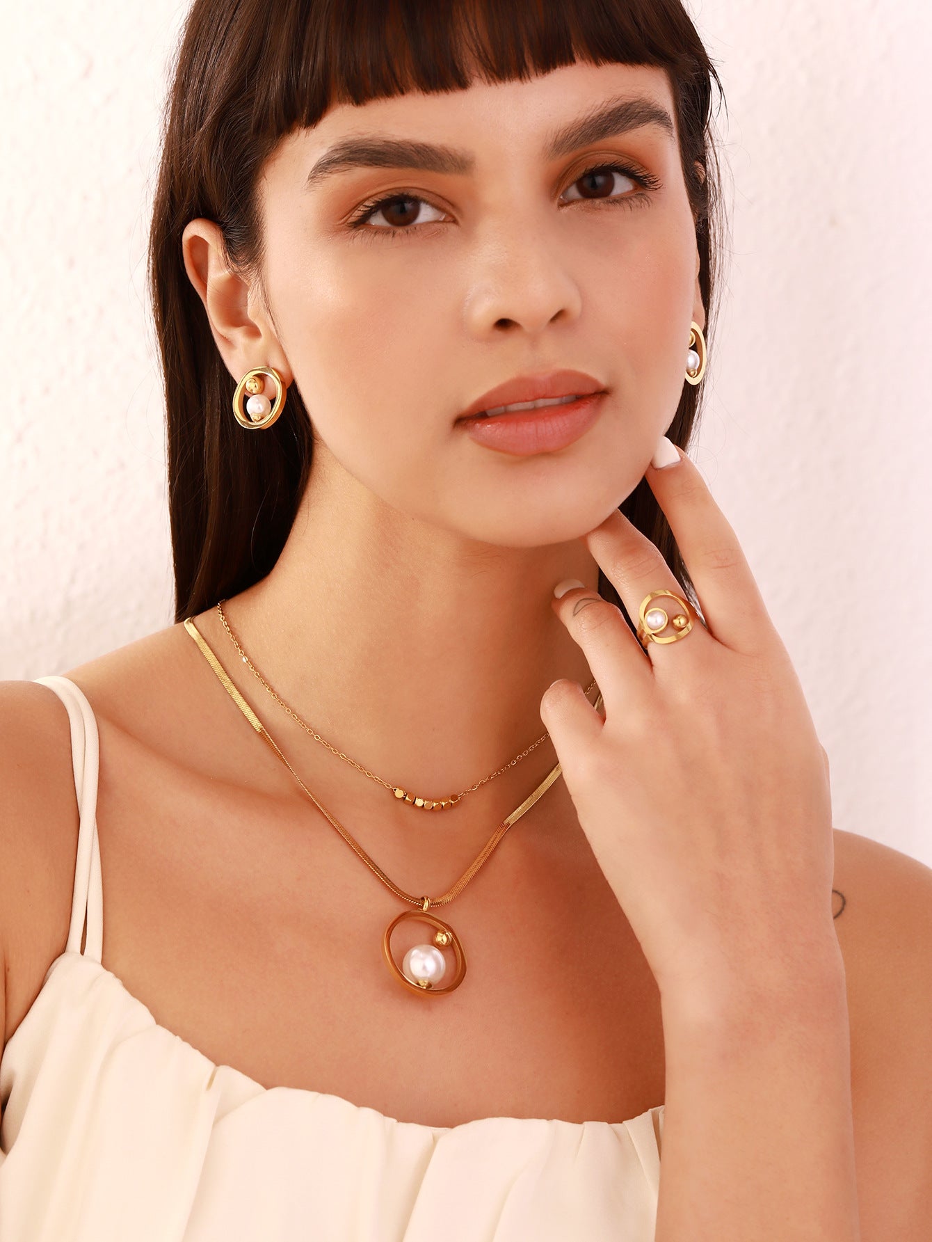 Vintage Pearl, Three-piece Jewelry Set