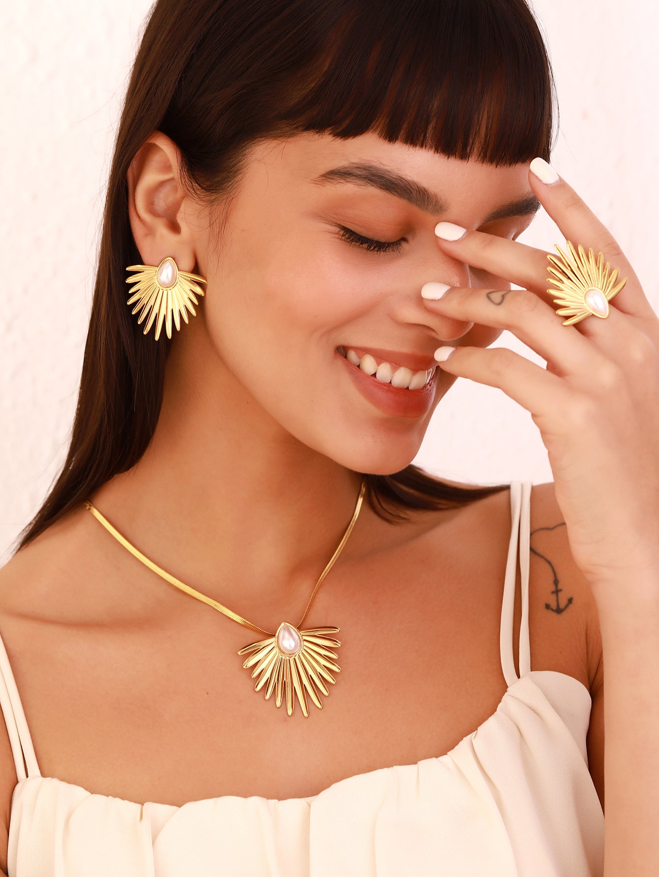 Palm Leaf - Unique and Personalized Three-piece jewelry set