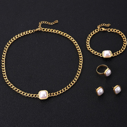 Thick chain Imitation Pearls Four-piece jewelry set