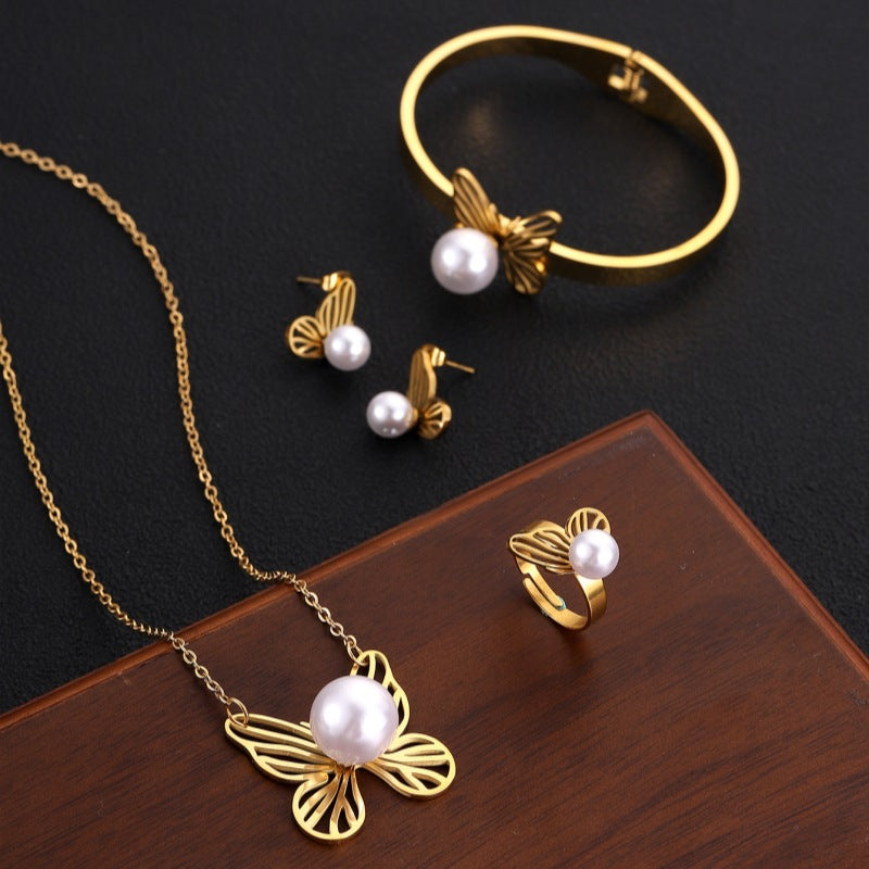 Trendy Butterfly Pearl Necklacce Four-piece jewelry set