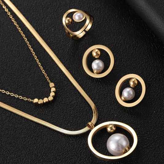 Vintage Pearl, Three-piece Jewelry Set