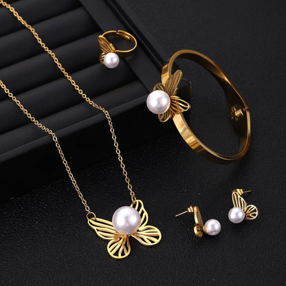 Trendy Butterfly Pearl Necklacce Four-piece jewelry set