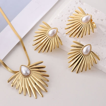 Palm Leaf - Unique and Personalized Three-piece jewelry set