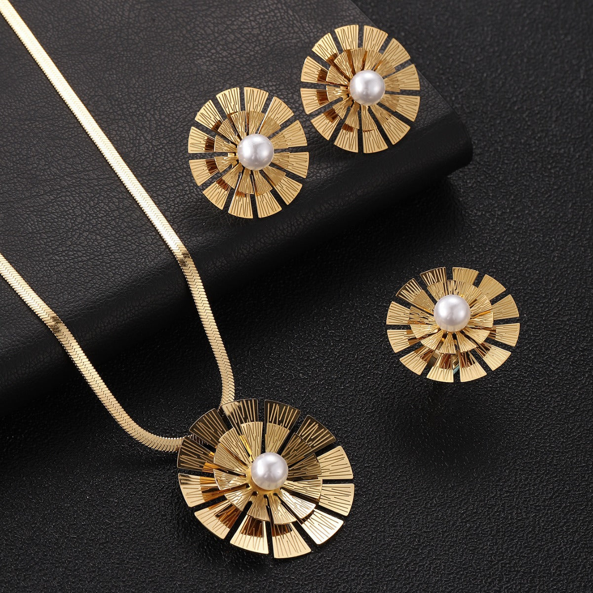 Sunflower Three-piece Jewelry Set